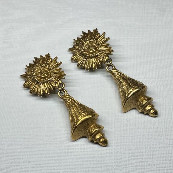 Vintage Gold Tone Sun Face Drop Dangle Clip On Earrings